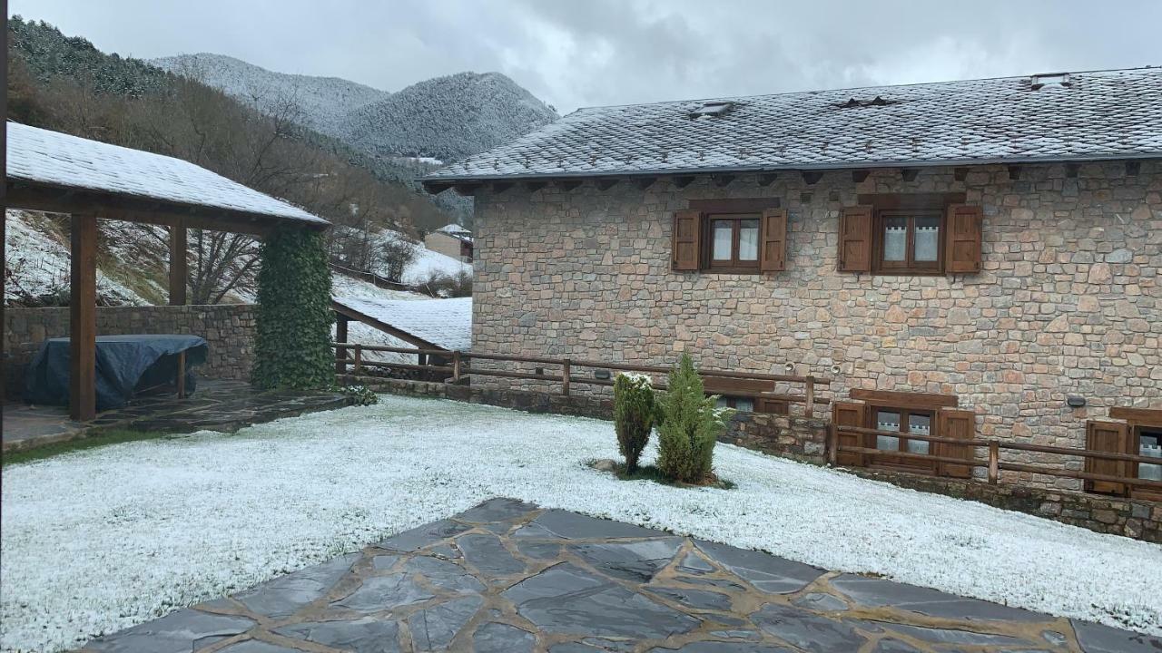 Can Marc De Pi, Bellver De Cerdanya 比 外观 照片